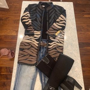 Dakota West Leather. Tag attached.Leaf long jacket